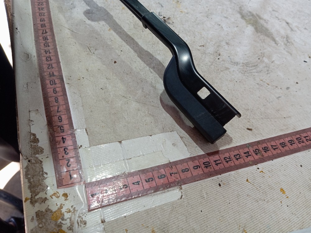 Braço Limpador Esquerdo Land Rover Defender 2.0 2022 V645 Esquerdo 9