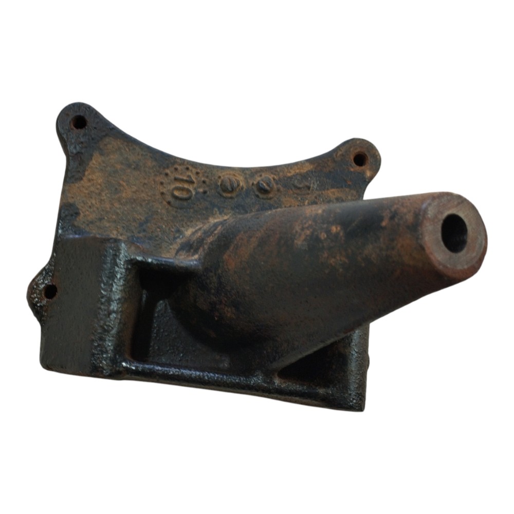 Suporte Compressor Troller T4 2011 V650 2