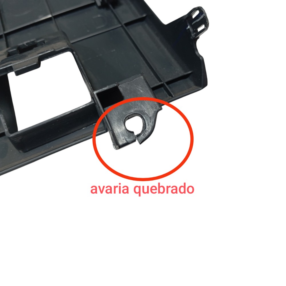 Acabamento inferior esquerdo painel Toyota Corolla 2023 2