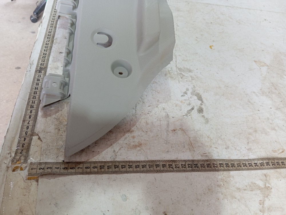 Acabamento Direito Porta Malas Renault Zoe Neo 2023 V617 8