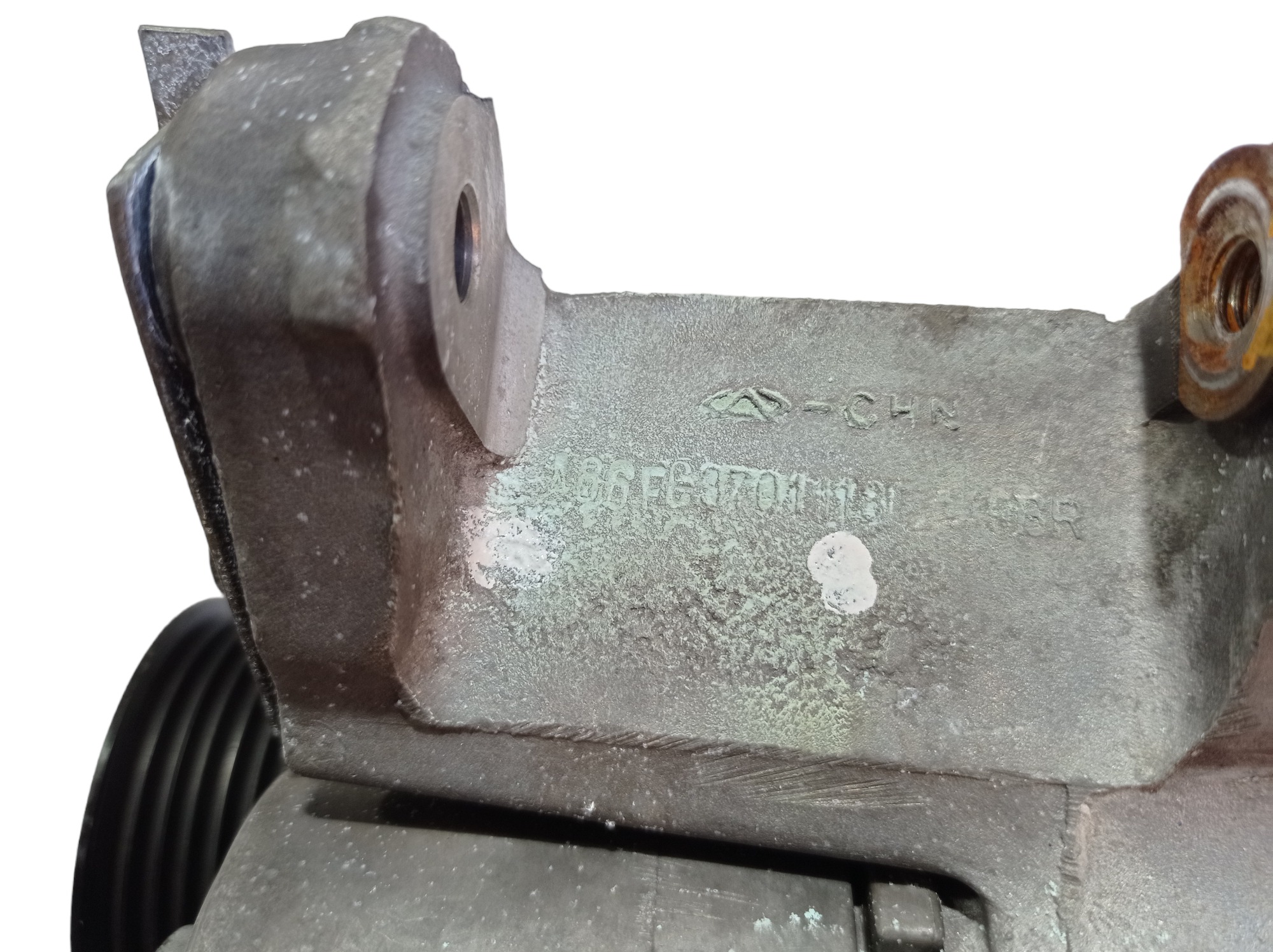 Suporte Alternador Chery Cielo 1.6 2012 V514 7