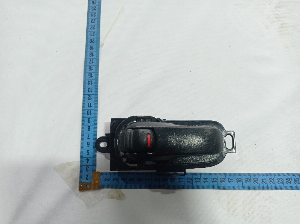 Maçaneta Interna Diant Esquerda Nissan Tiida 2008 A 2013 V59 7