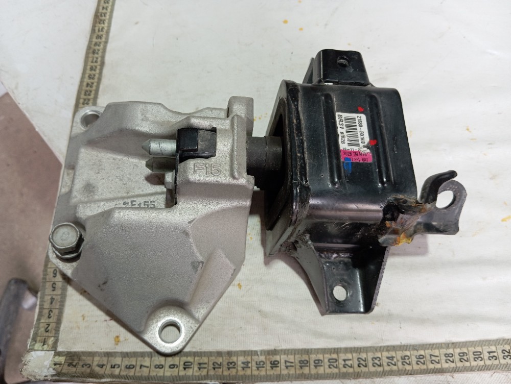 Coxim Esquerdo Câmbio Hyundai Creta Nline 1.0 2023 V609 9
