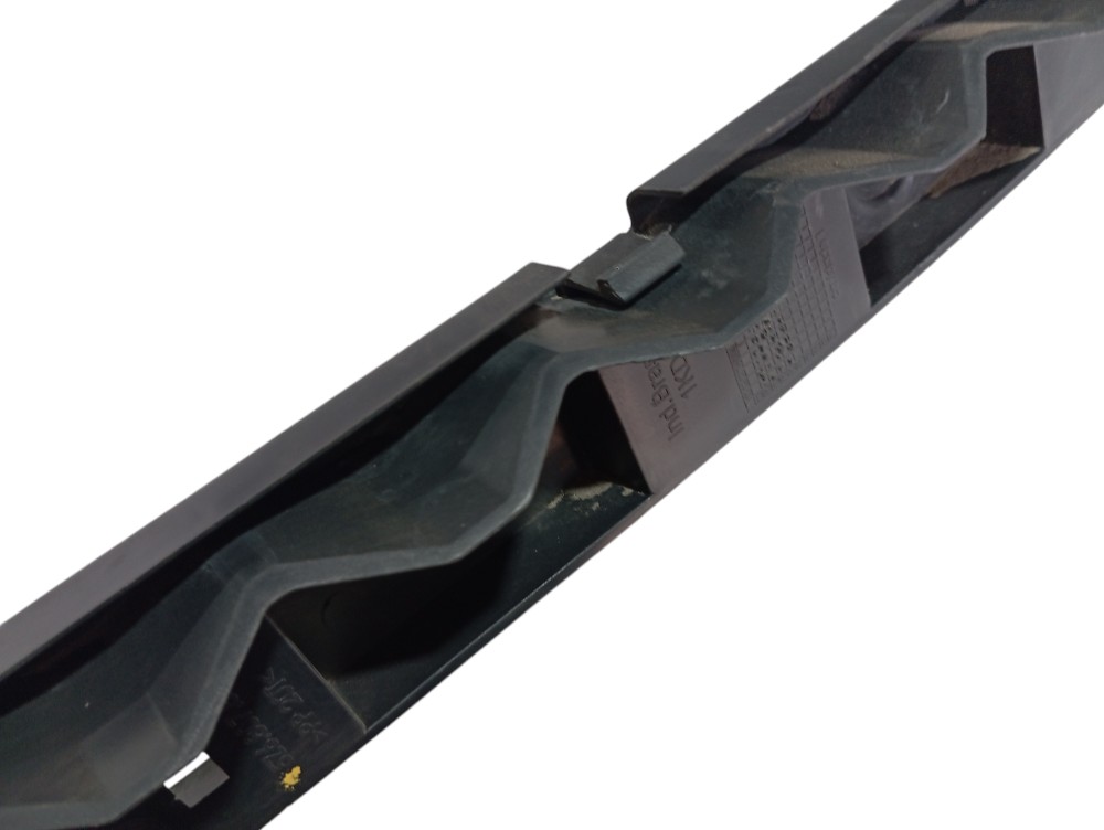 Guia Parachoque Traseiro Central Vw Fox G2 2014 V340 7