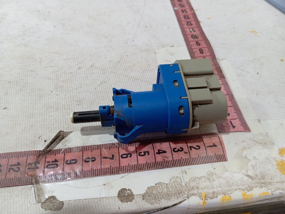 Interruptor pedal freio Ford fusion 2010 A 12 V637 8