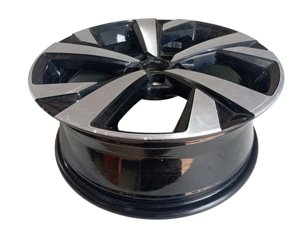 Roda Aro 17 Vw Nivus Hl Tsi 2024 V608 9