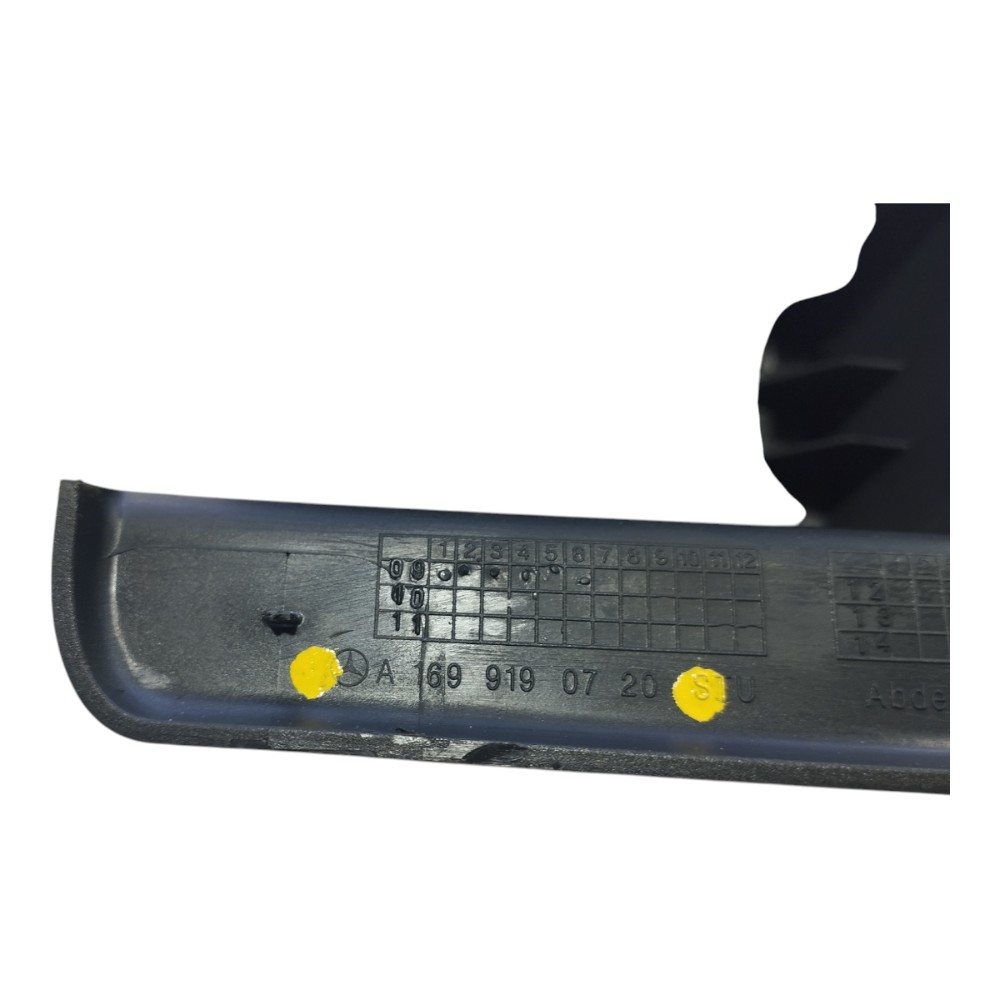 Acabamento Banco Diant Esq Mercedes B180 2007 A 2011 V630 4