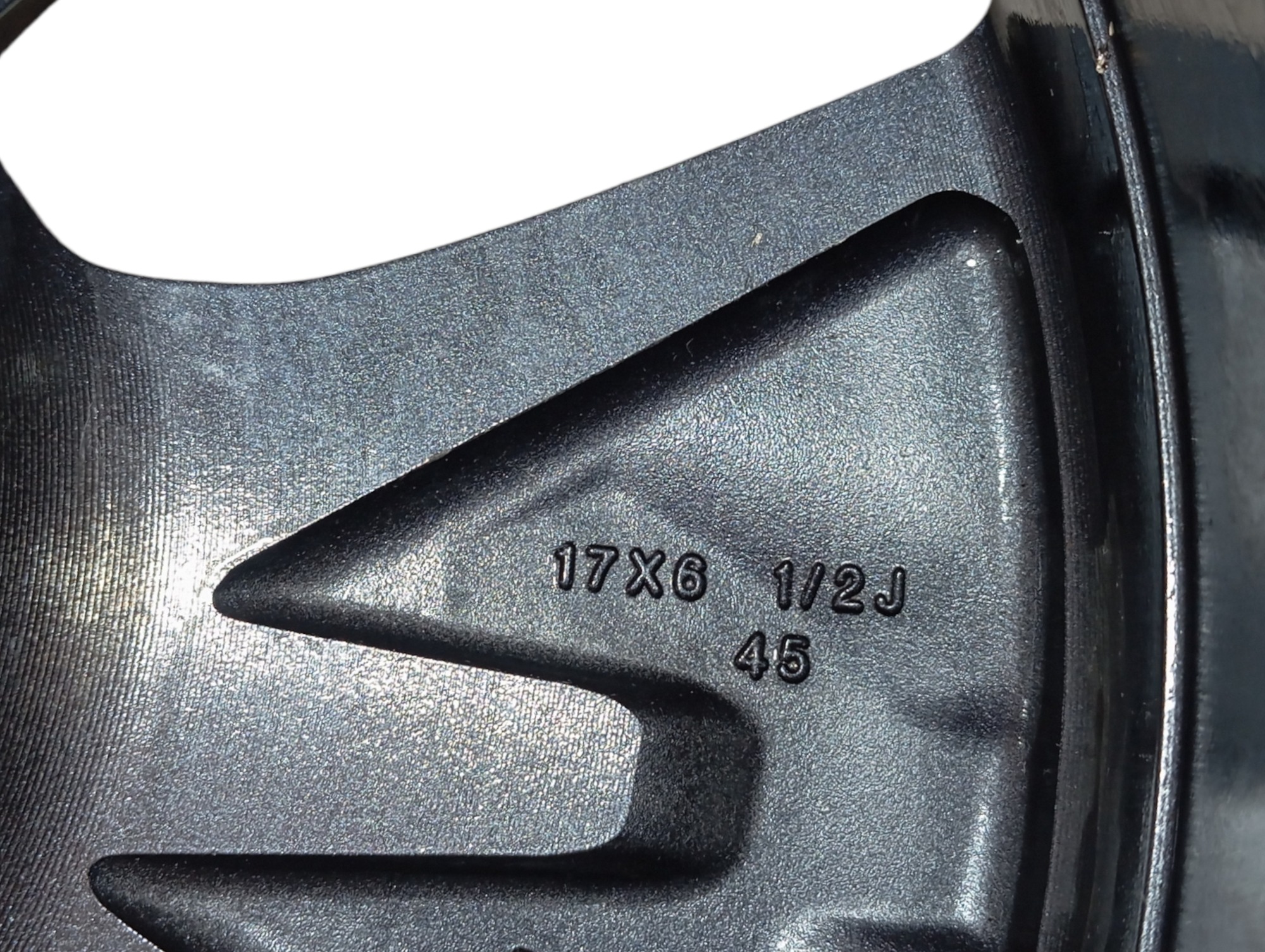 Roda Aro 17 Nissan Leaf 2022 V589 10