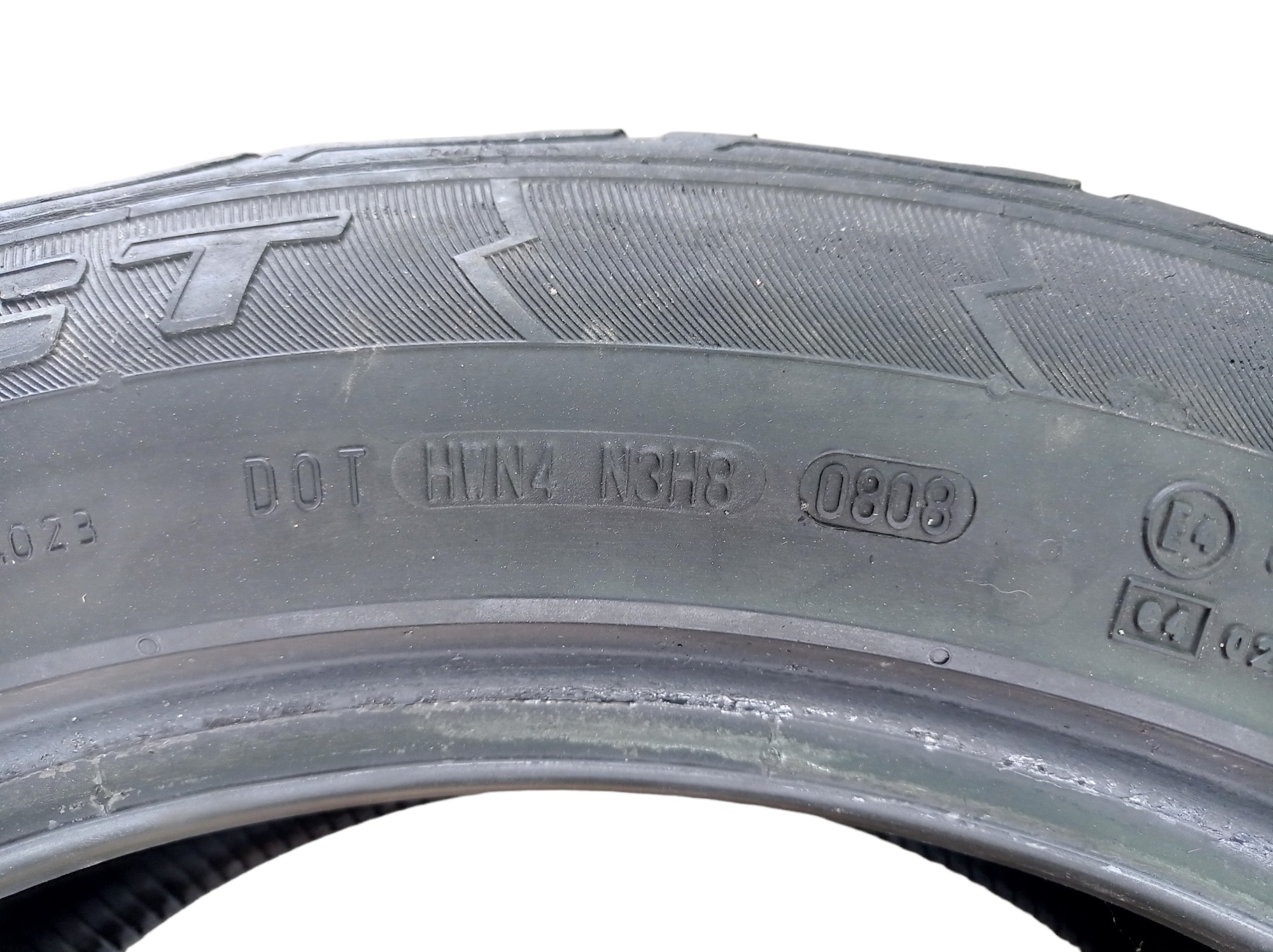 Pneu Aro 20 Continental Crosscontact 255/50 R20 4