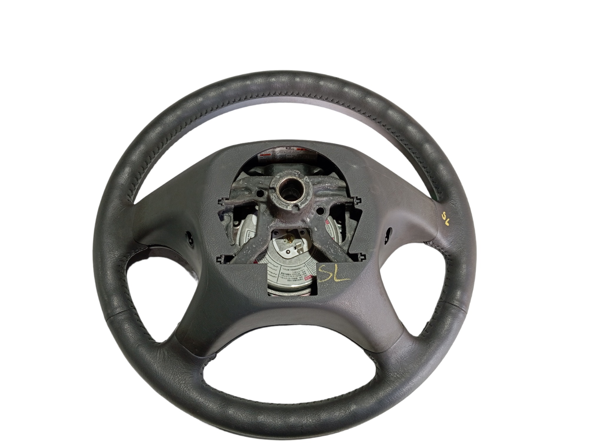 Volante Motorista Mitsubishi Pajero 2005 5