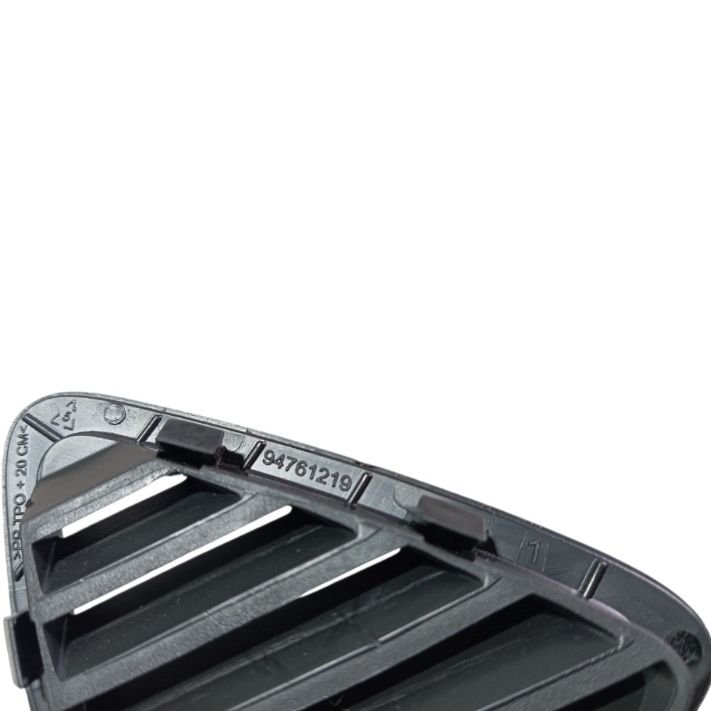 Difusor Ar Superior Direito Painel Gm Onix 2013 A 2019 3