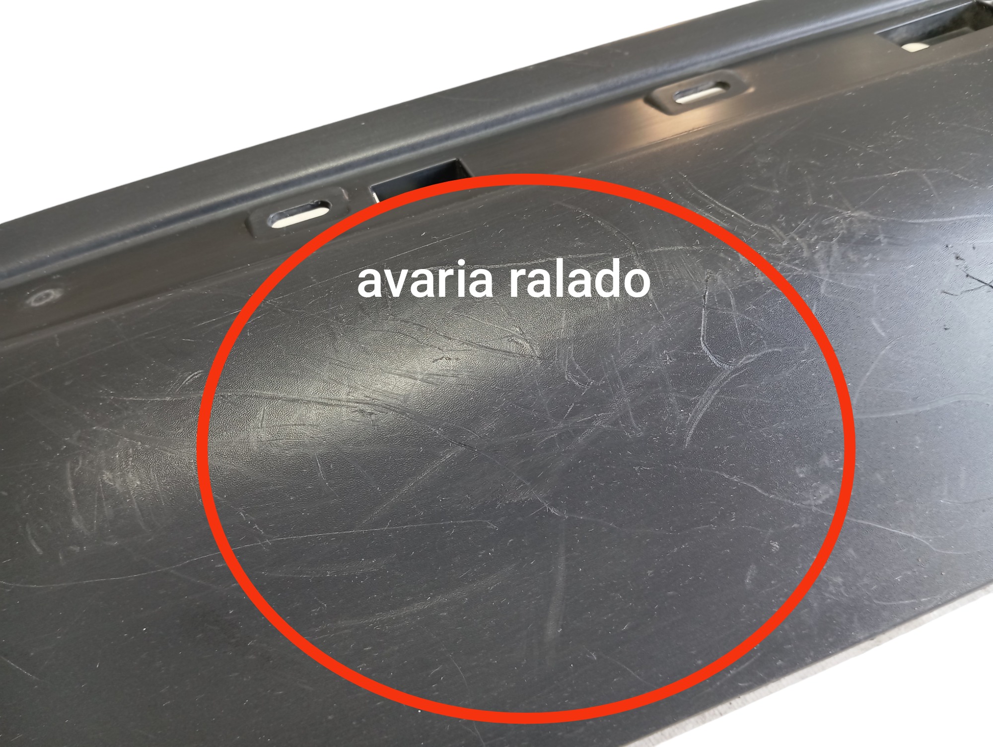 Aplique Porta Traseira Direita Range Rover Evoque 2015 V600 7