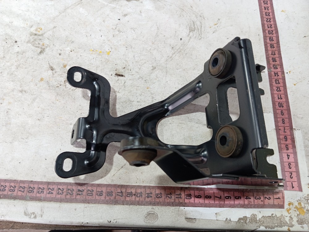 Suporte módulo ABS Suzuki Grand Vitara 2010 a 16 V643 7