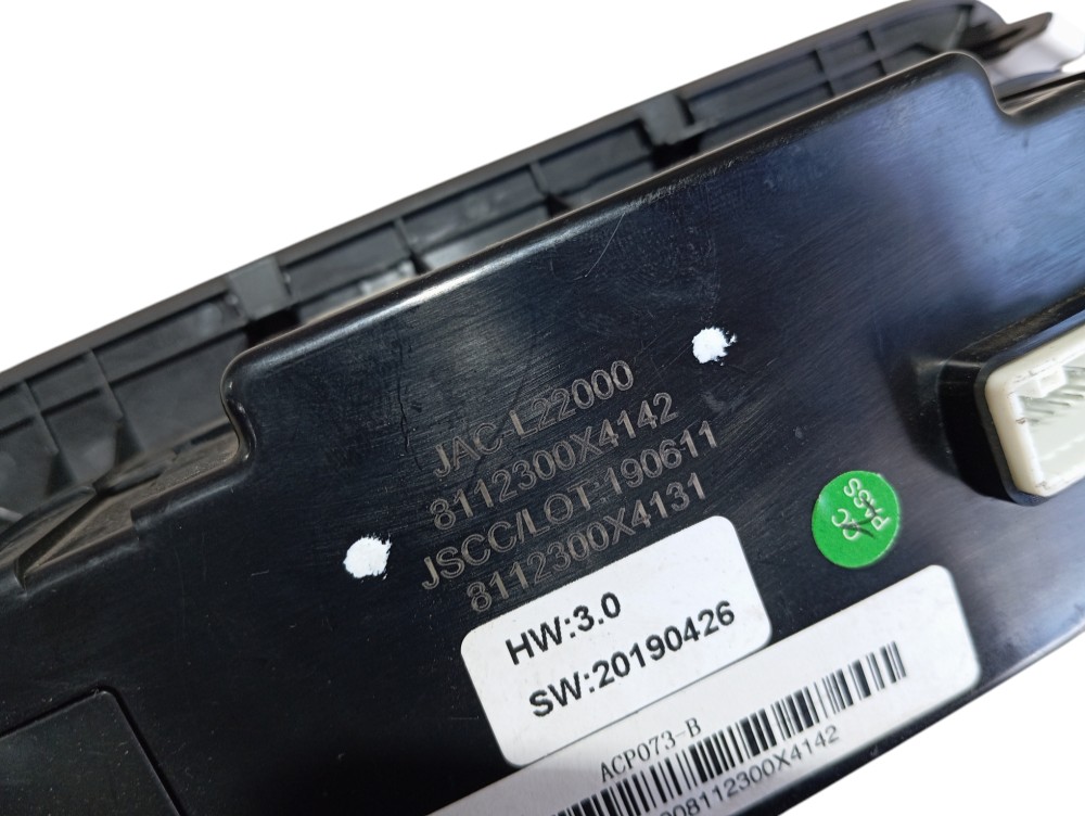 Comando Ar Condicionado Jac Iev40 2020 V615 8