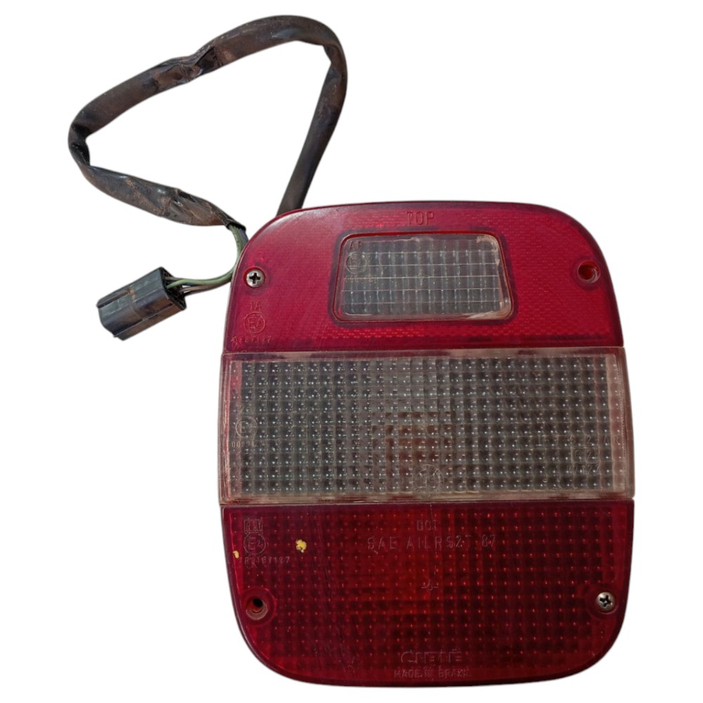 Lanterna Direita Troller T4 2011 V650 3