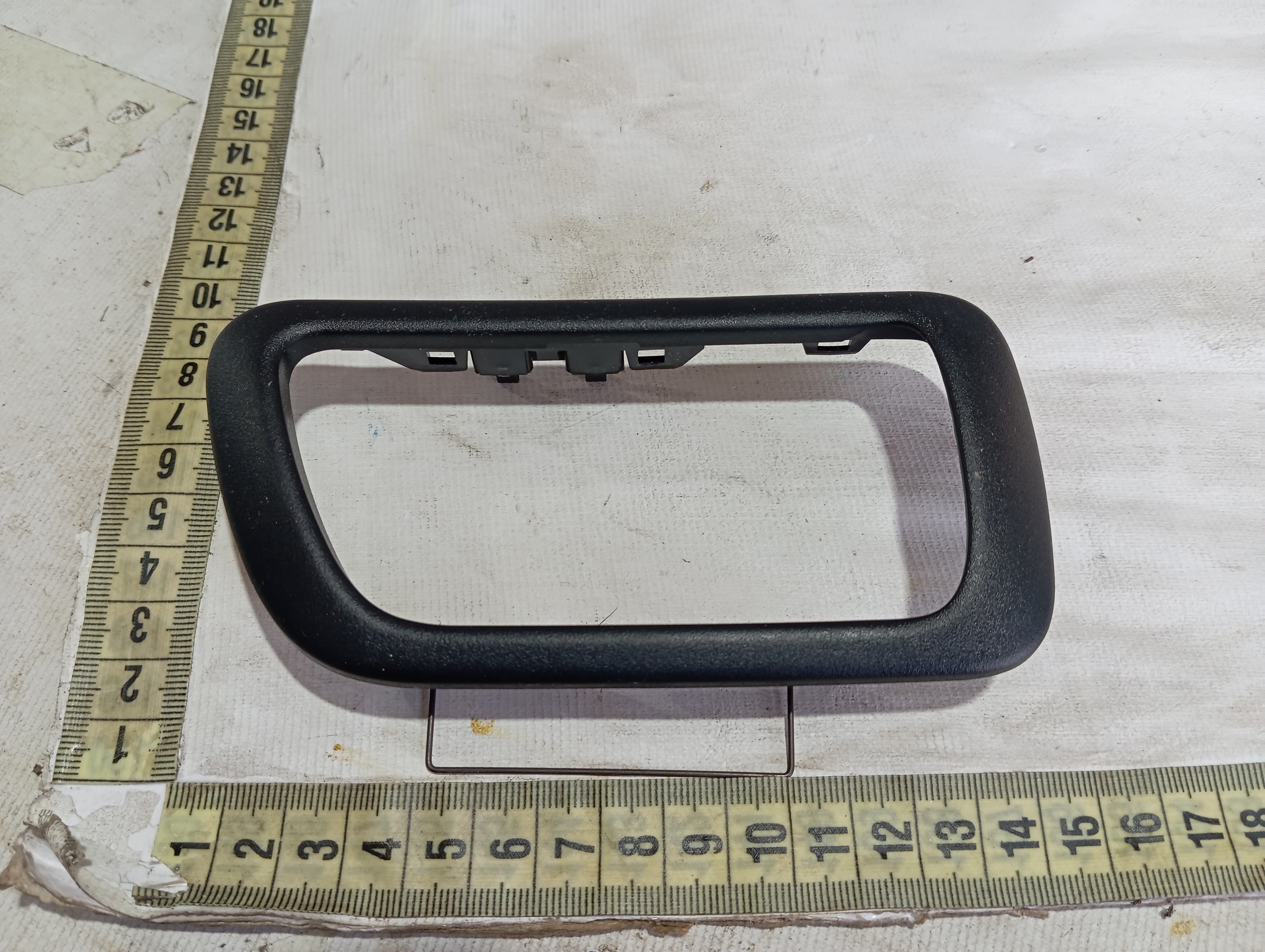 Moldura Maçaneta Porta Traseira Direita Pajero Full 20 V599 Traseira 7