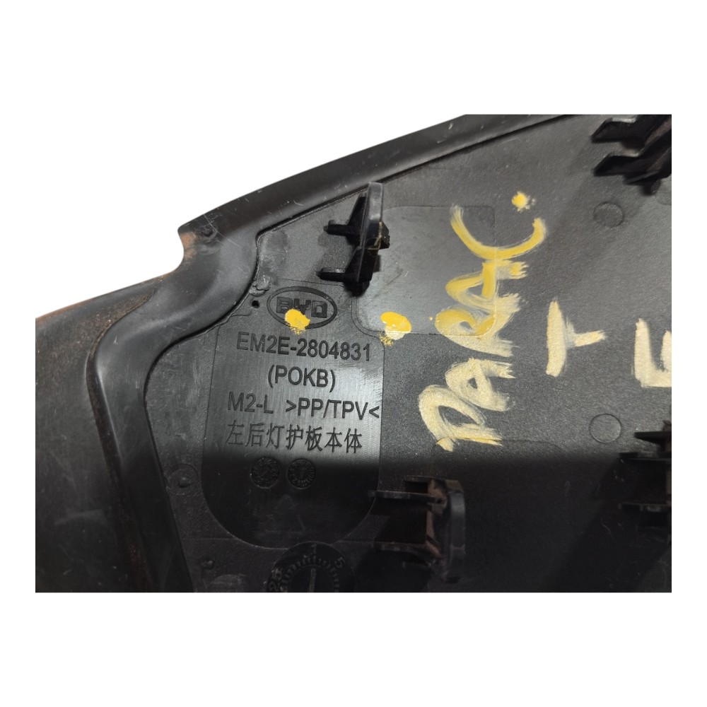 Moldura Esquerda Parachoque Tras Byd Dolphin Gs 2024 25 V628 8