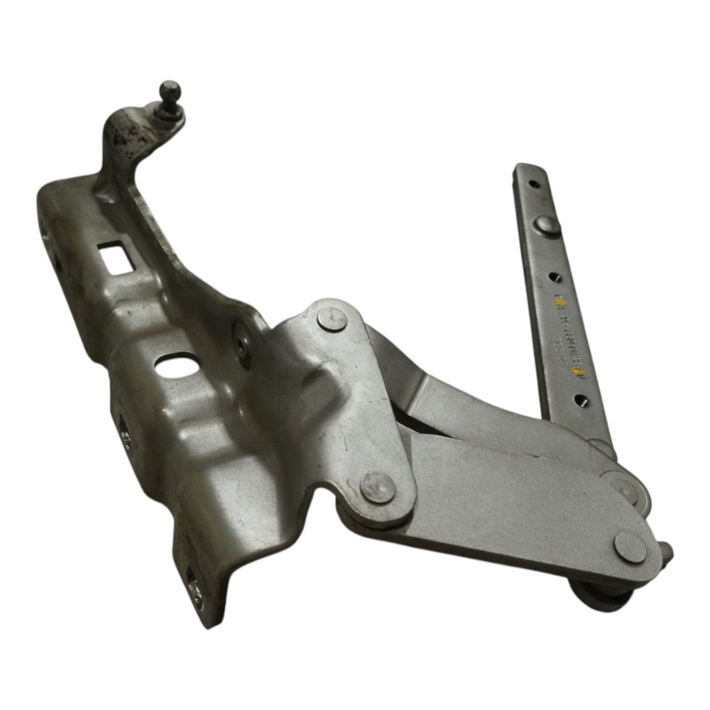 Dobradiça Direita Capô Mercedes C180 2002 2007 V661 4