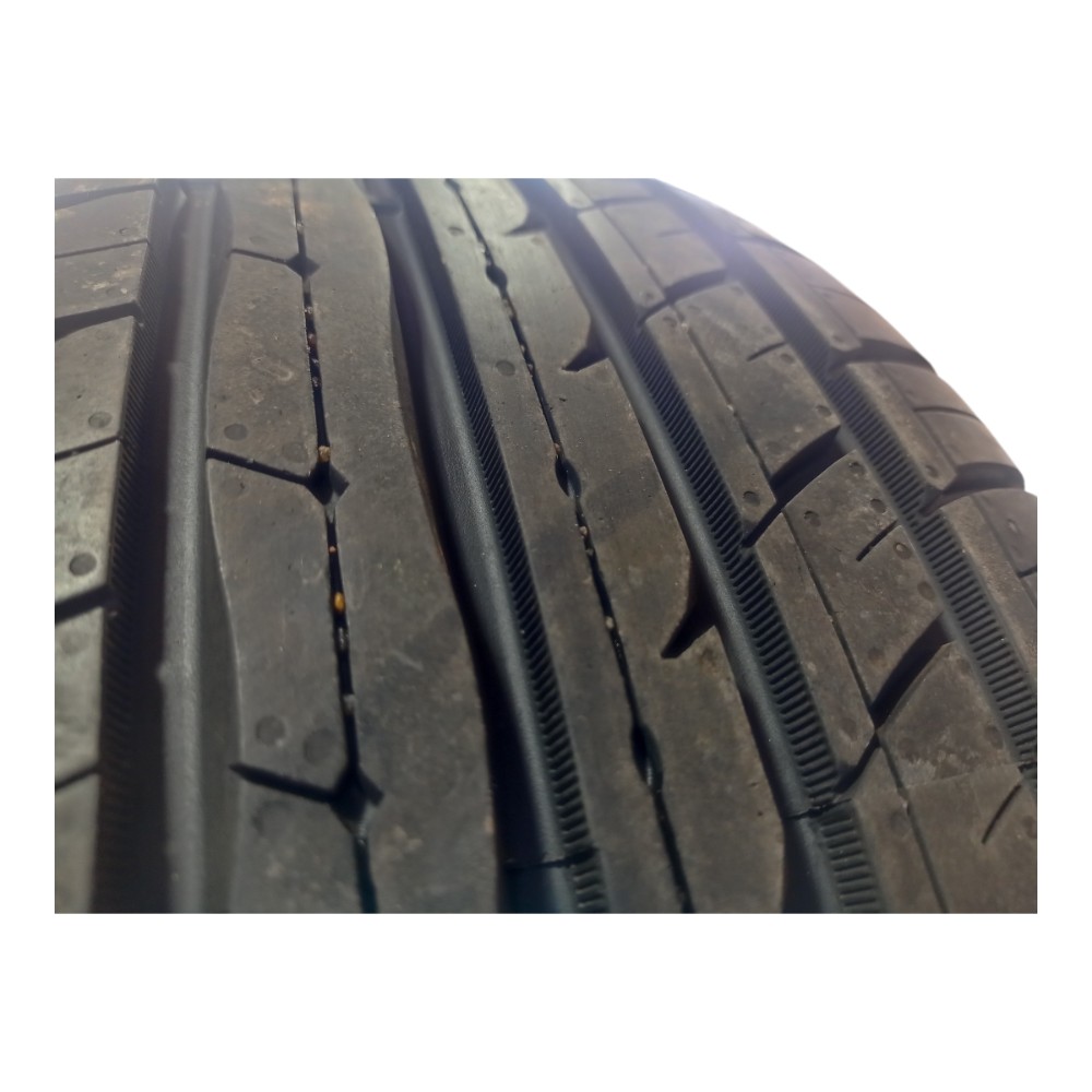 Pneu Aro 17 Roadx Rxmotion 215/55zr 17 V618 2