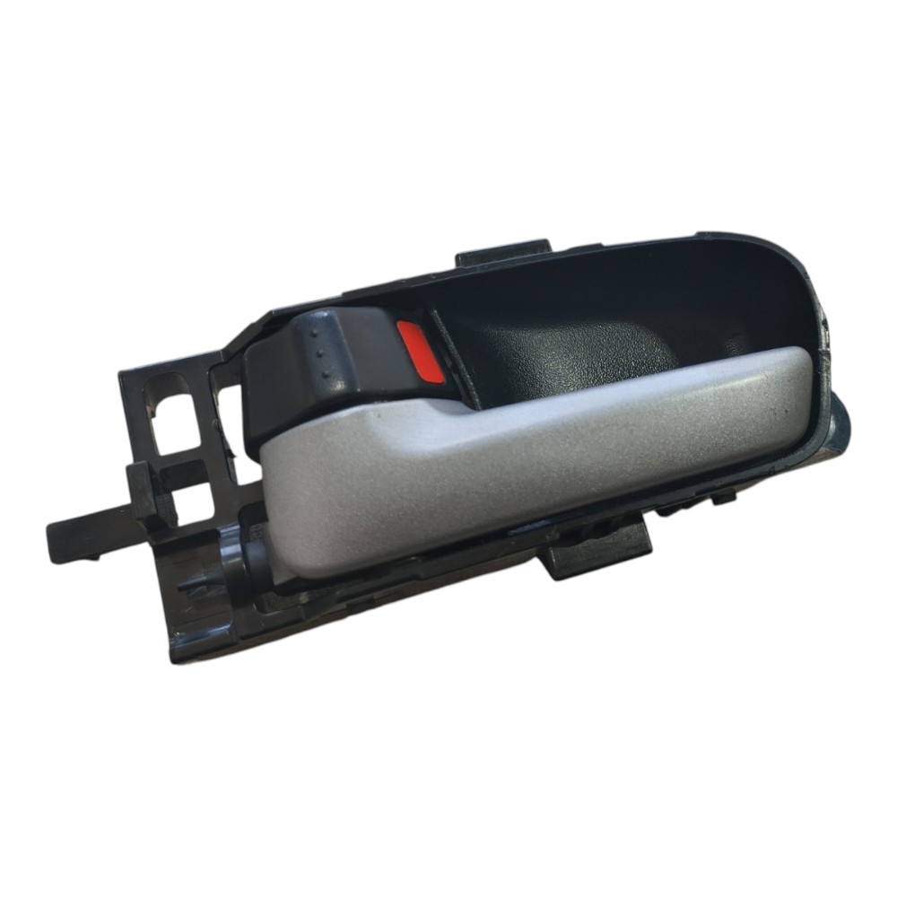 Maçaneta Int Dianteir Esq Suzuki Grand Vitara 2012 A 15 V649