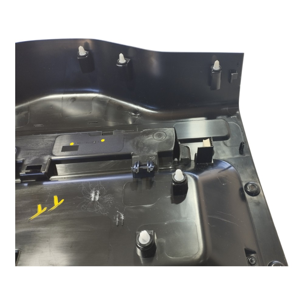Aplique Tampa Traseira Land Rover Defender 2022 V645 6