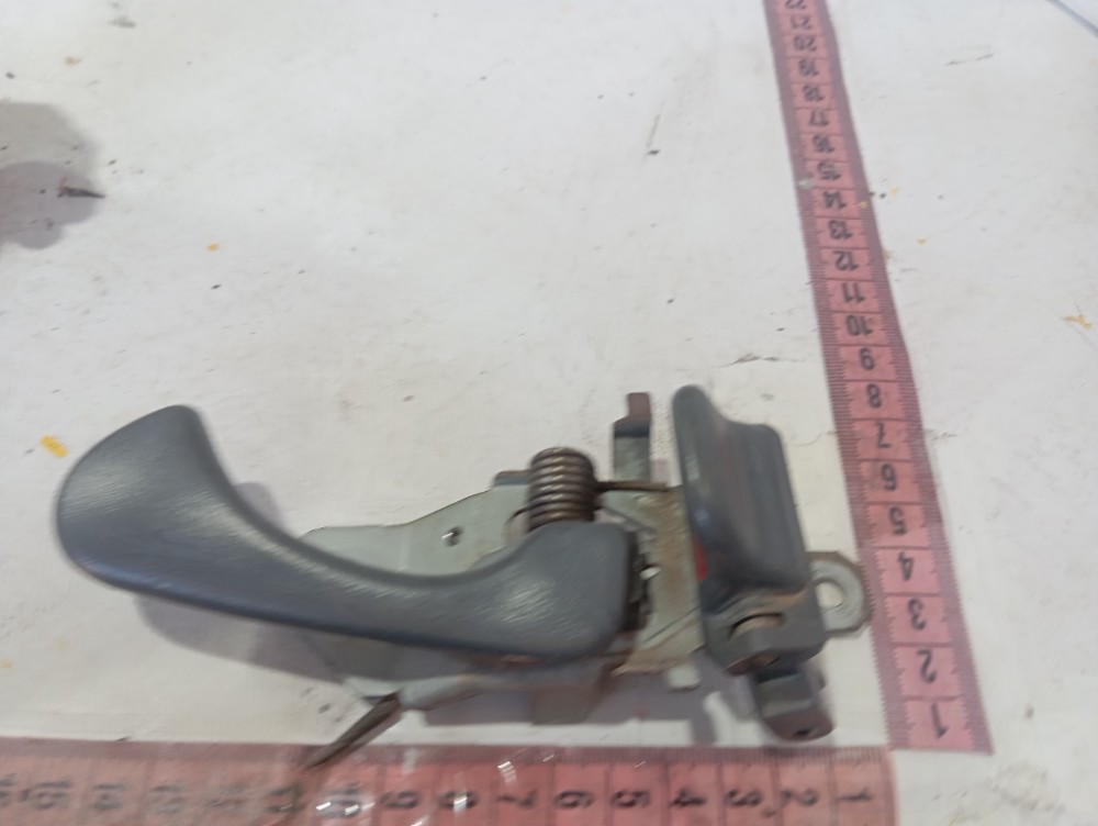 Maçaneta Int Porta Dianteira Direita L200 Sport 2004 V638 Dianteira 1