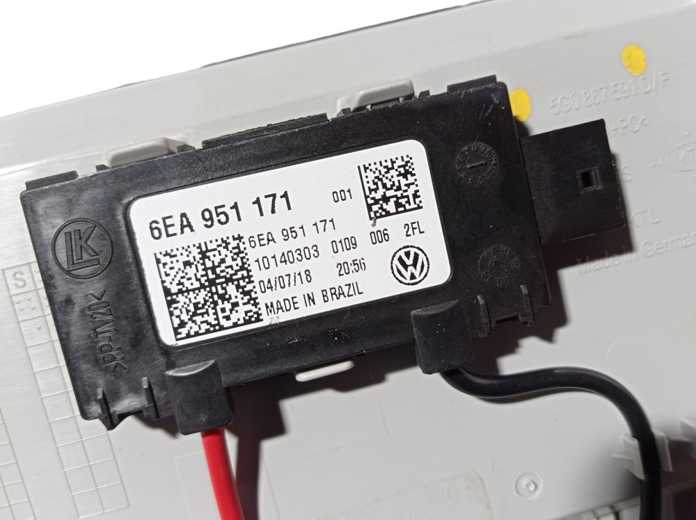 Luz Cortesia Teto Vw Virtus 2017 A 2021 V559 6
