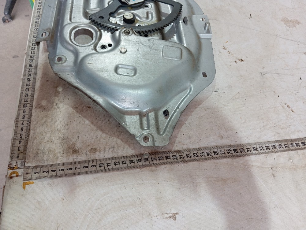 Máquina Vidro Porta Dianteira Direita Kia Cerato 2010 V331 9