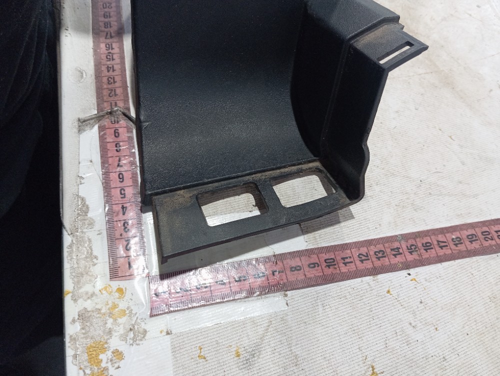 Moldura Esquerda Parachoque Tras Ram Rampage Rt 2023 24 V641 9