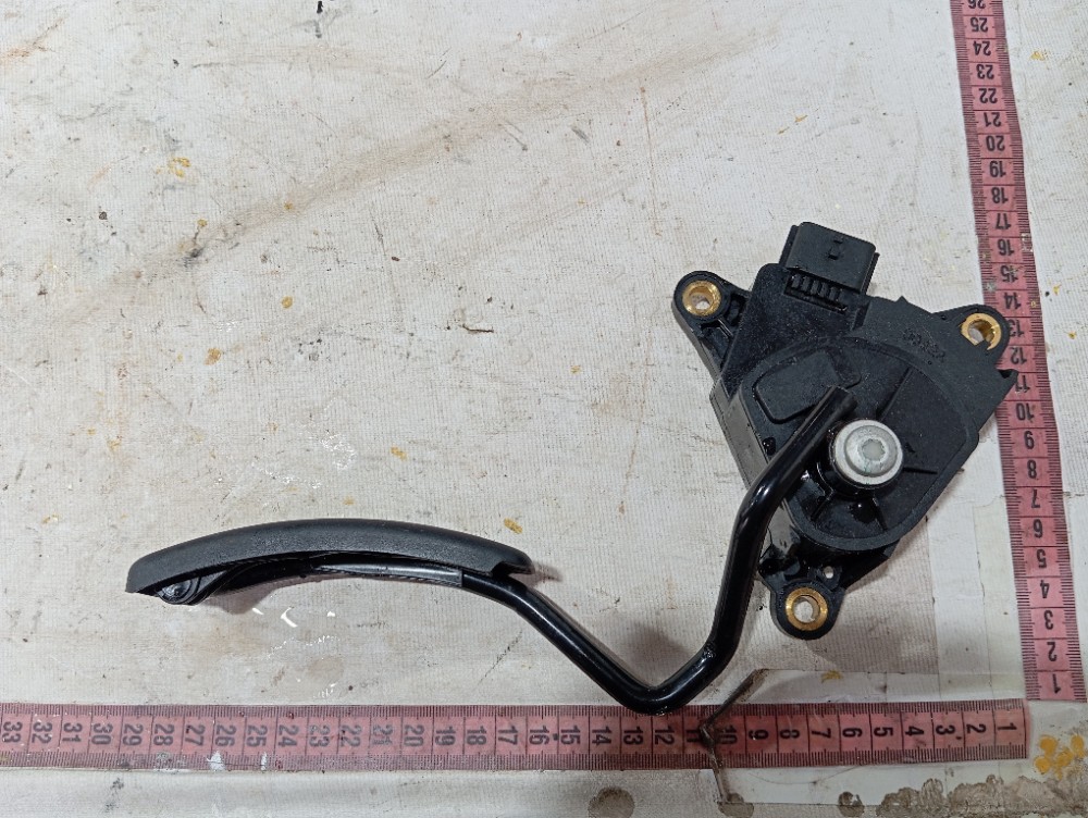 Pedal acelerador Renault Zoe 2022 a 23 V639 9