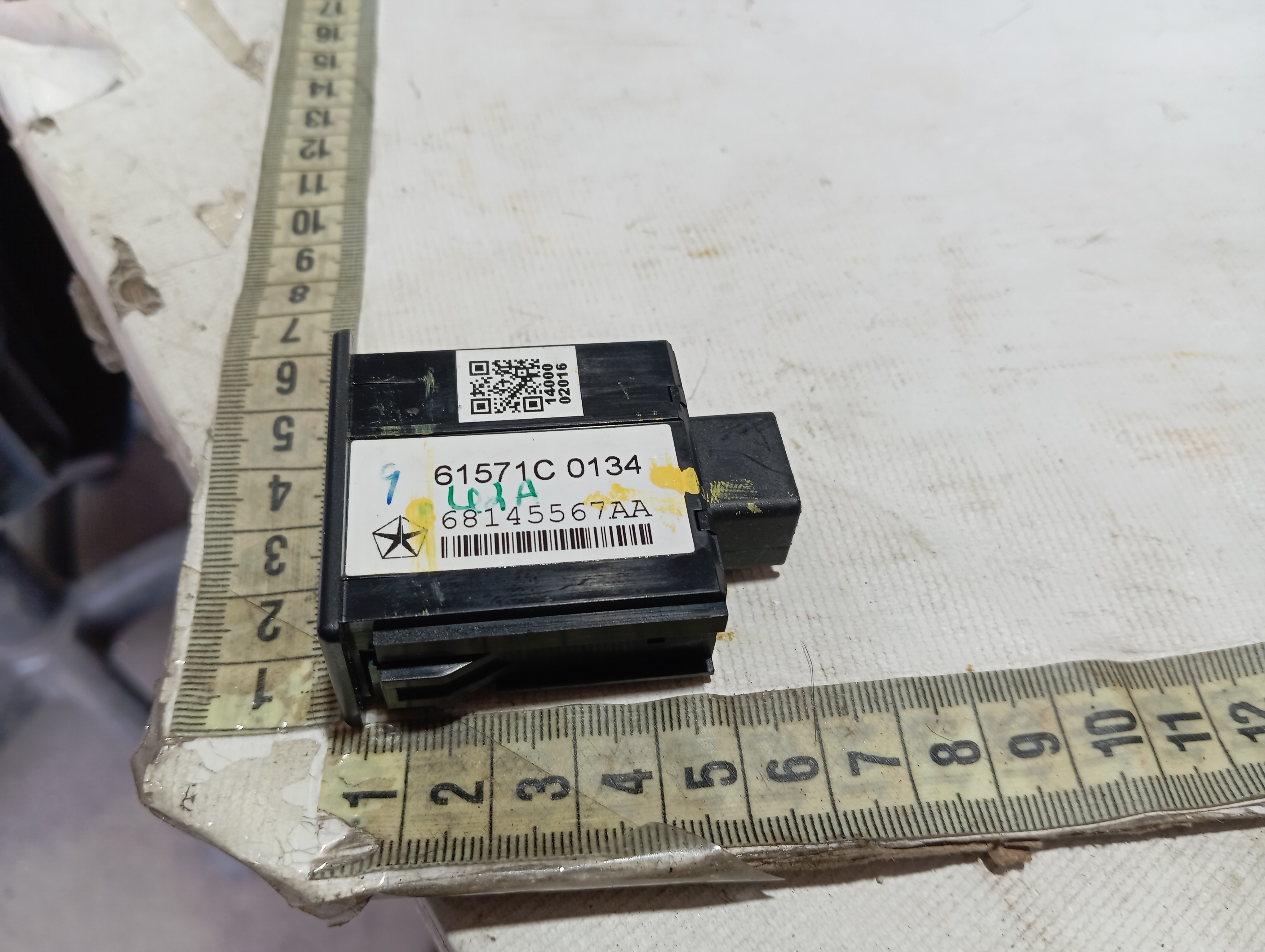 Entrada Usb Jeep Grand Cherokee 2014 V604 9