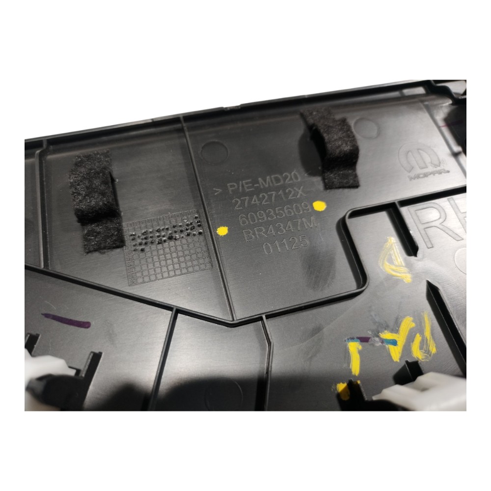Acabamento Direito Painel Ram Rampage 2023 2025 V659 8