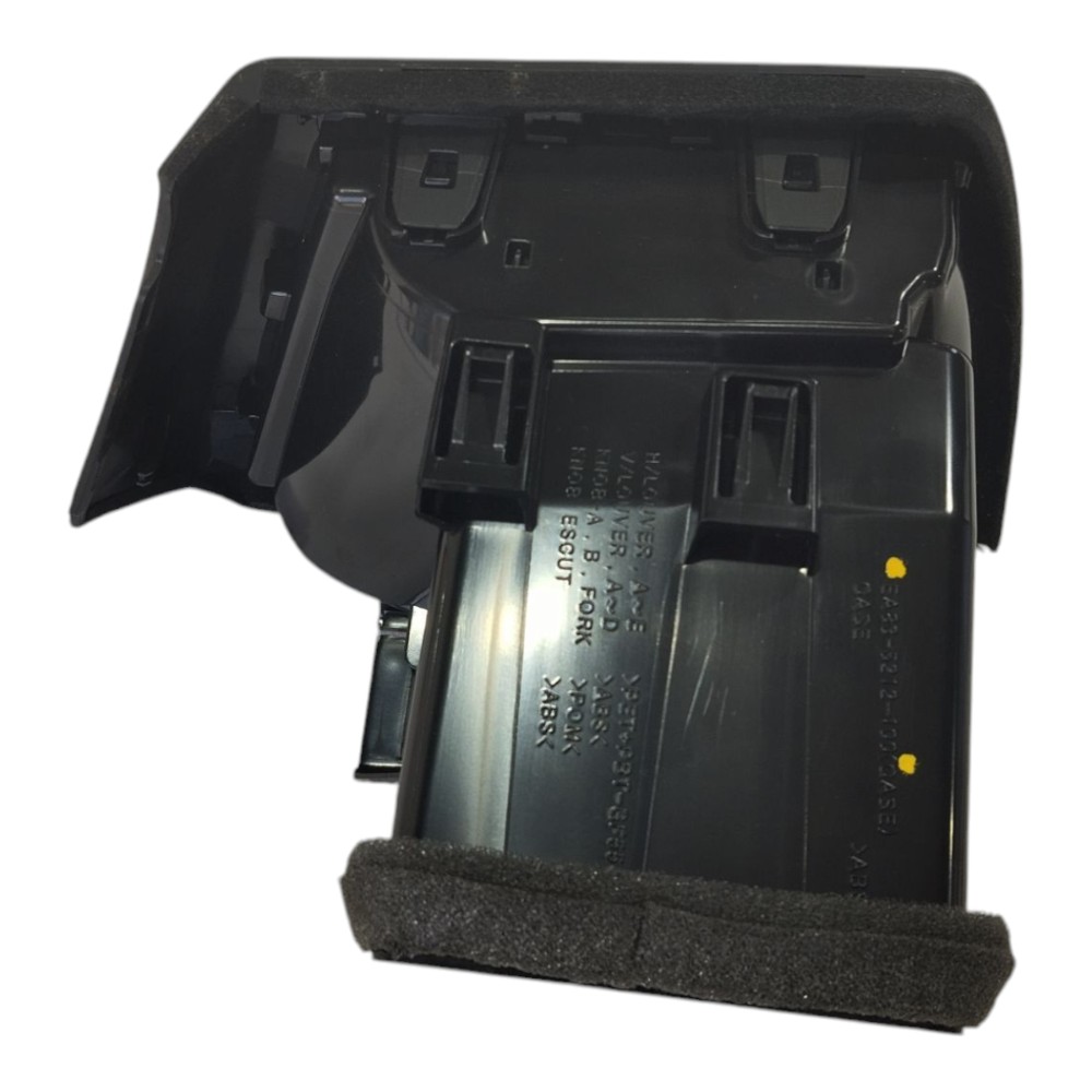 Difusor Ar Esquerdo  Nissan Leaf 2023 V632 8