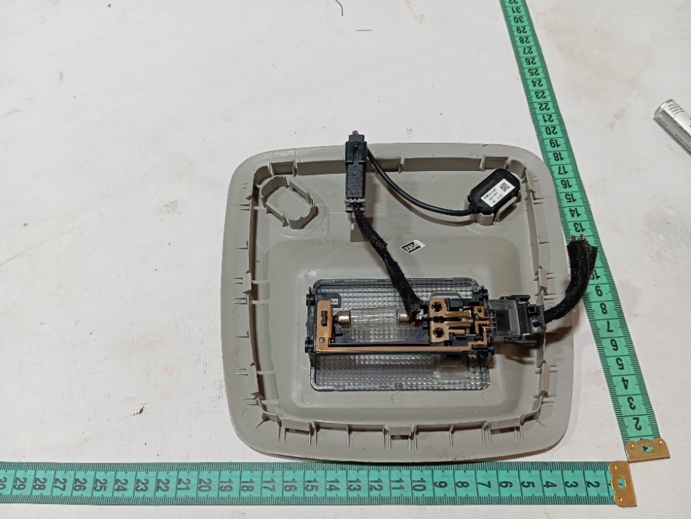 Luz cortesia teto Chevrolet Spin 2020 8