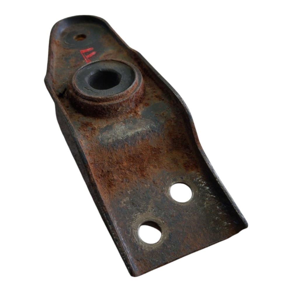 Suporte Radiador Esquerdo Mitsubishi L200 Sport 2006 V647 9
