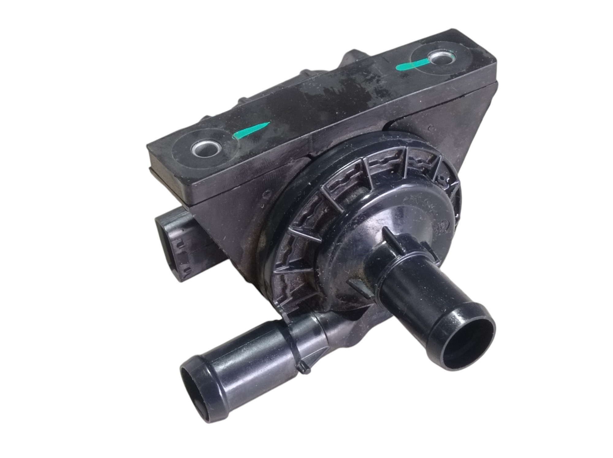 Bomba Água Auxiliar Byd Dolphin Gs 2024 2025 V596 2