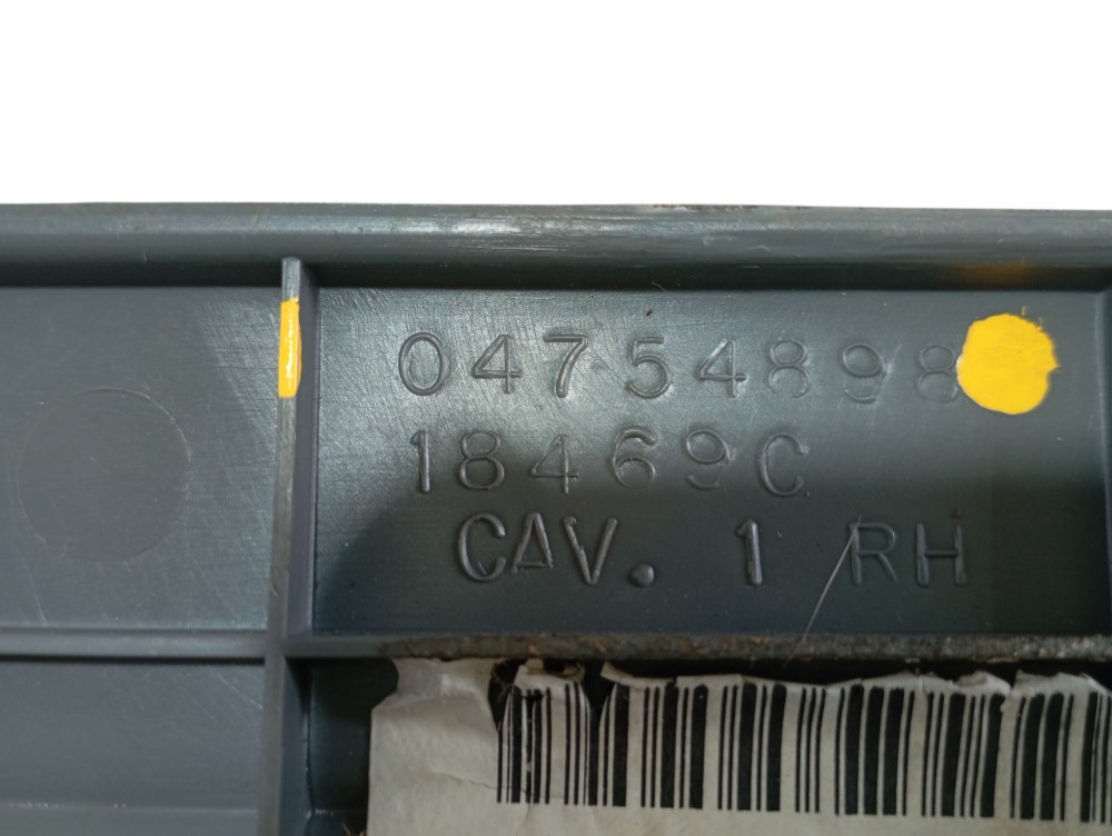 Soleira Dianteira Direita Chrysler Grand Caravan 2005 V368 4