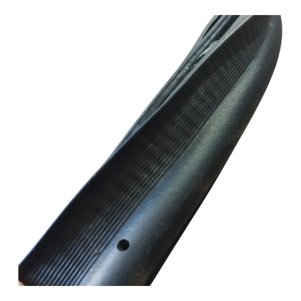 Borracha Tampa Traseira Land Rover Defender 2022 V645 7