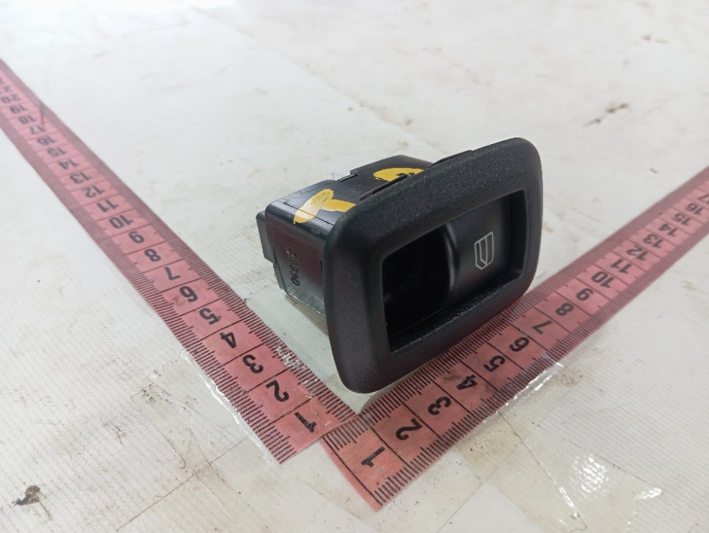 Botão Vidro Porta Traseira Direita Mercedes B180 2010 V630 7