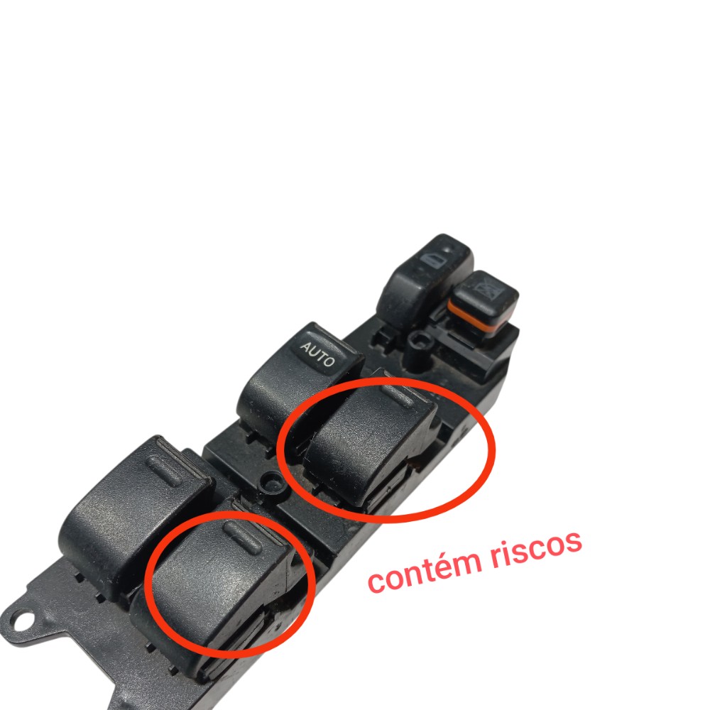 Botão vidro porta dianteira esquerda Toyota Corolla 2008 9