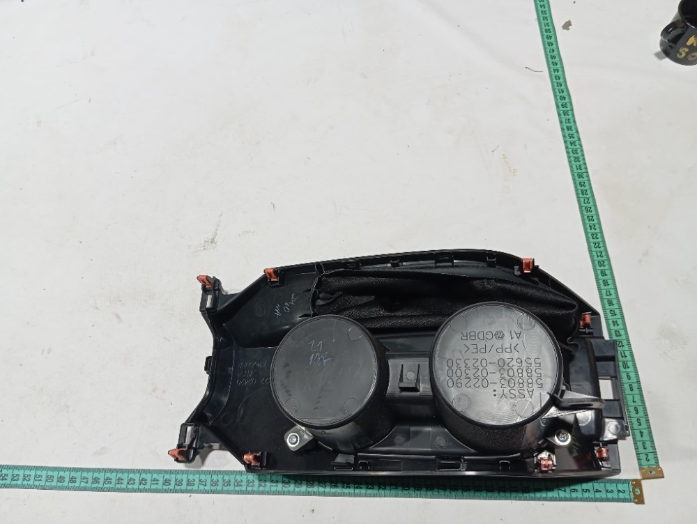 Porta copos Toyota Corolla 2023 9