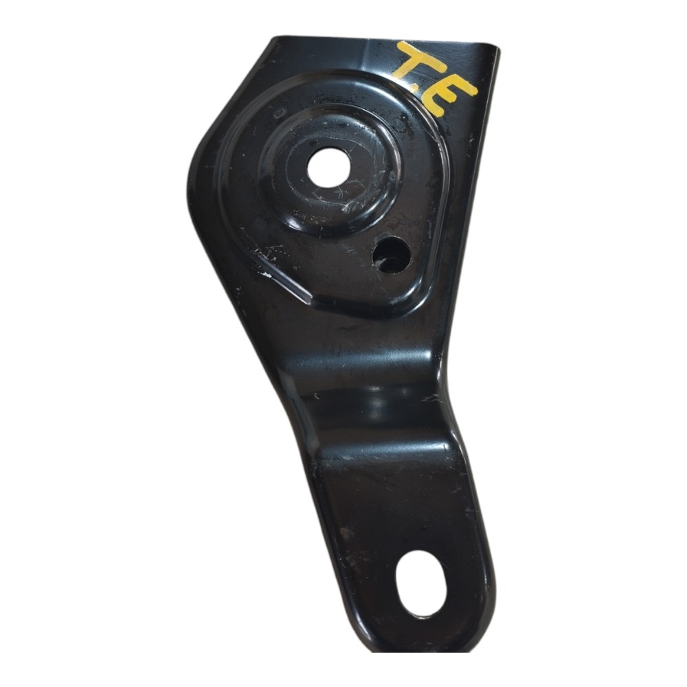Suporte traseira esq barra Byd Song Plus 2023 A 25 V642 3