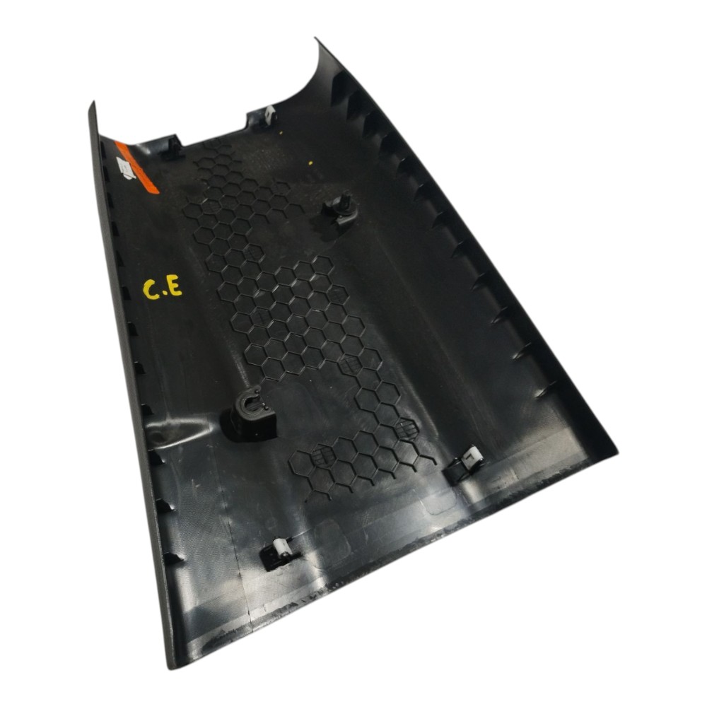 Acabamento Coluna Esquerda Ram Rampage 2023 2025 V659 9