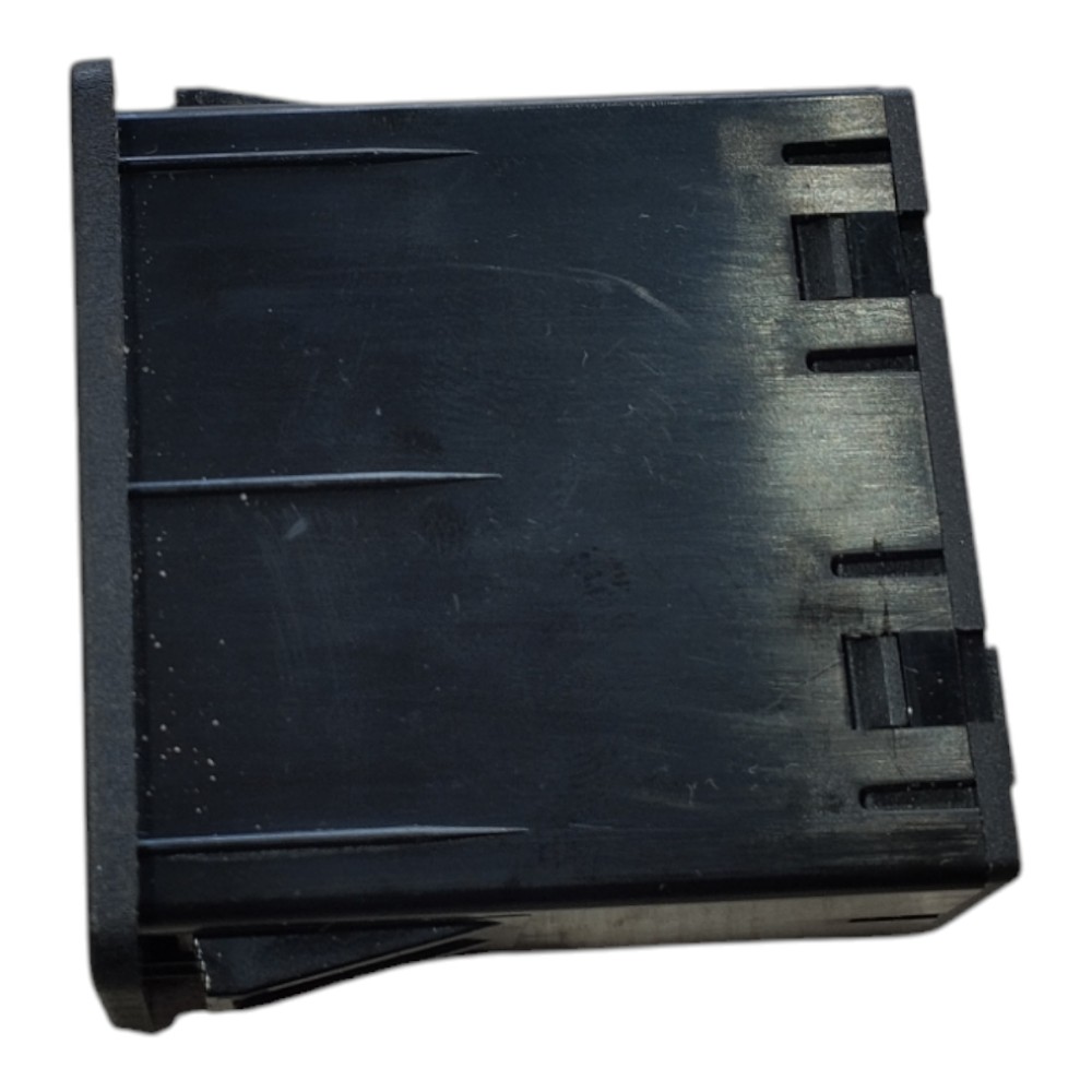 Entrada Usb Console Byd Dolphin Gs 2024 2025 V628 7