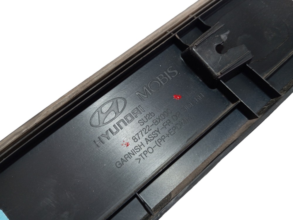 Friso Porta Dianteira Direita Hyundai Creta 2023 V609 6