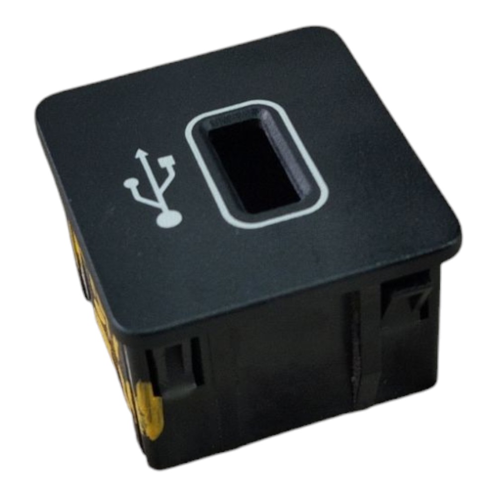 Moldura Entrada Usb Honda Hrv Exl 2023 2025 V644 1