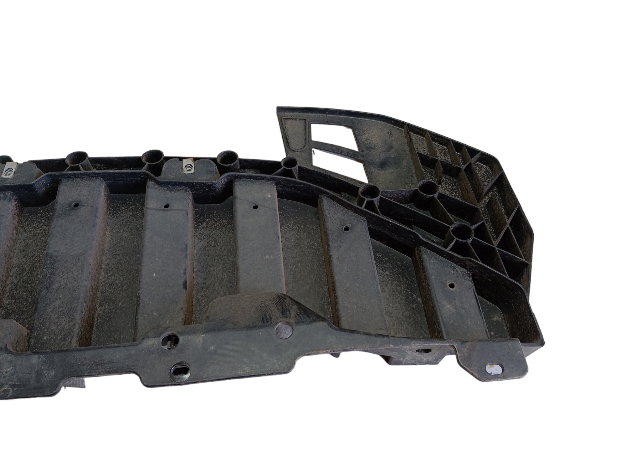Saia Parachoque Dianteiro Nissan Leaf 2022 V589 8