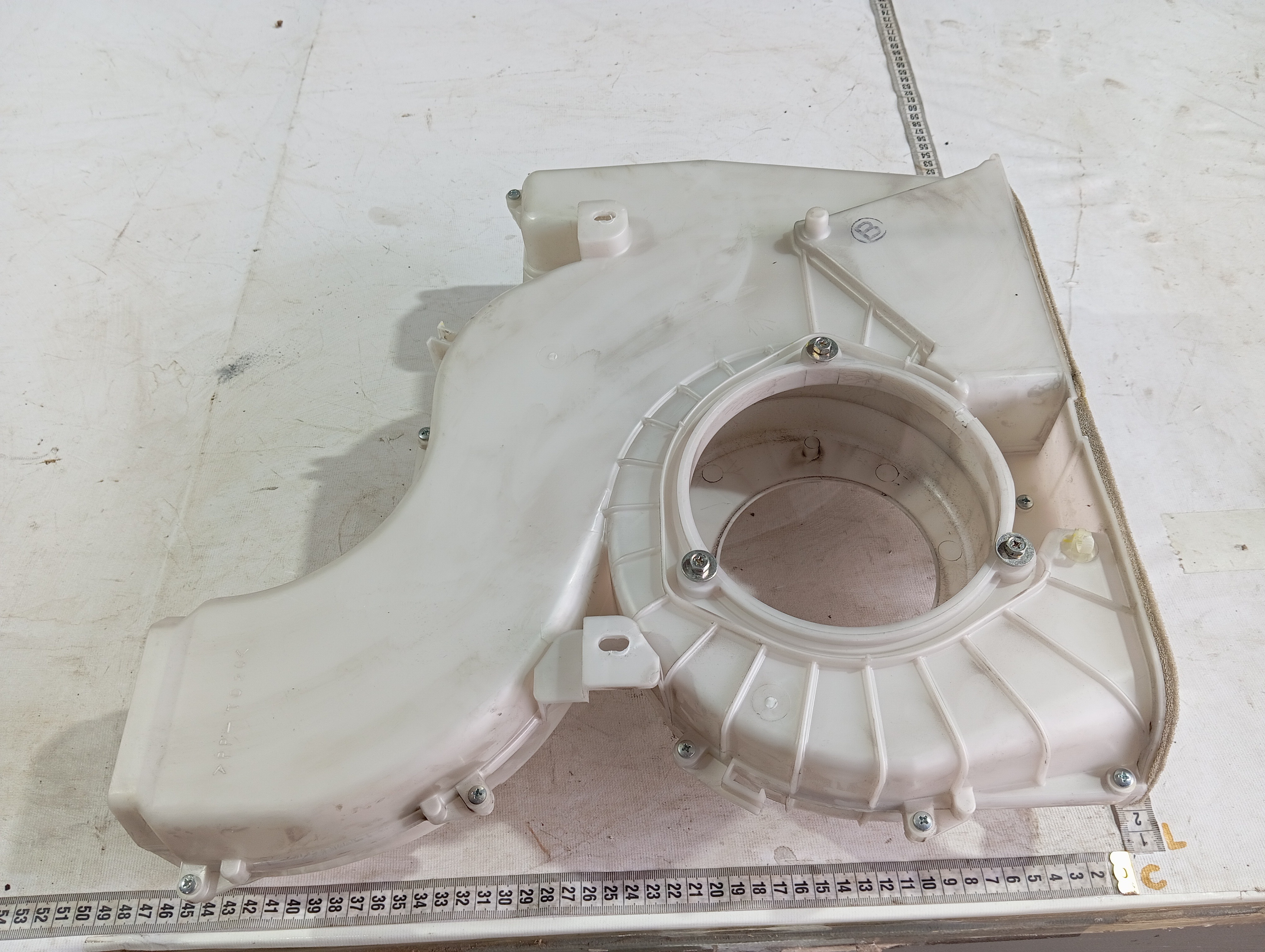 Caixa Ar Traseira Mitsubishi Pajero Full 3.2 2020 V599 9