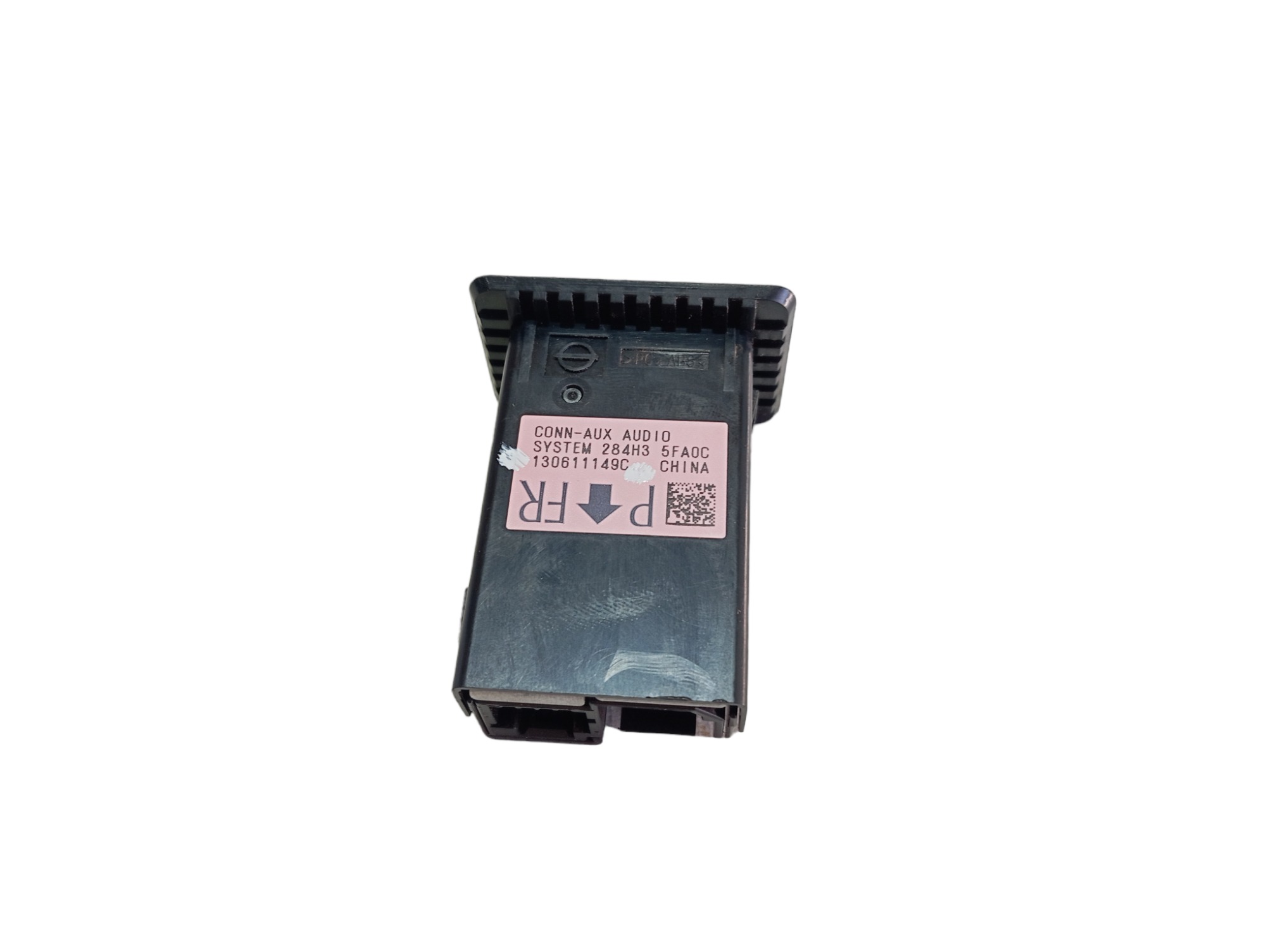 Entrada Usb Nissan Leaf 2022 V589 7