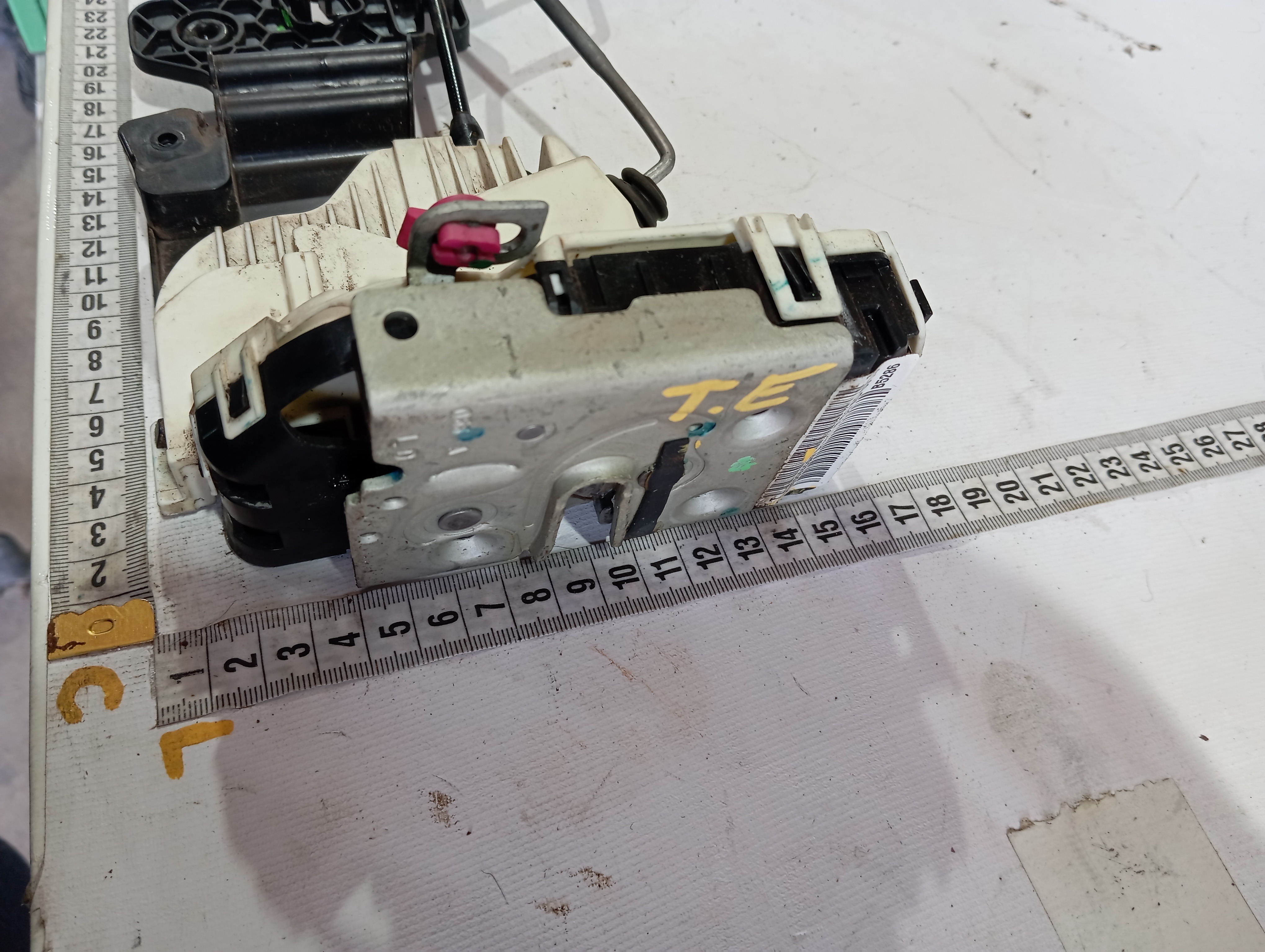 Fechadura Porta Traseira Esquerda Grand Cherokee 2014 V604 8